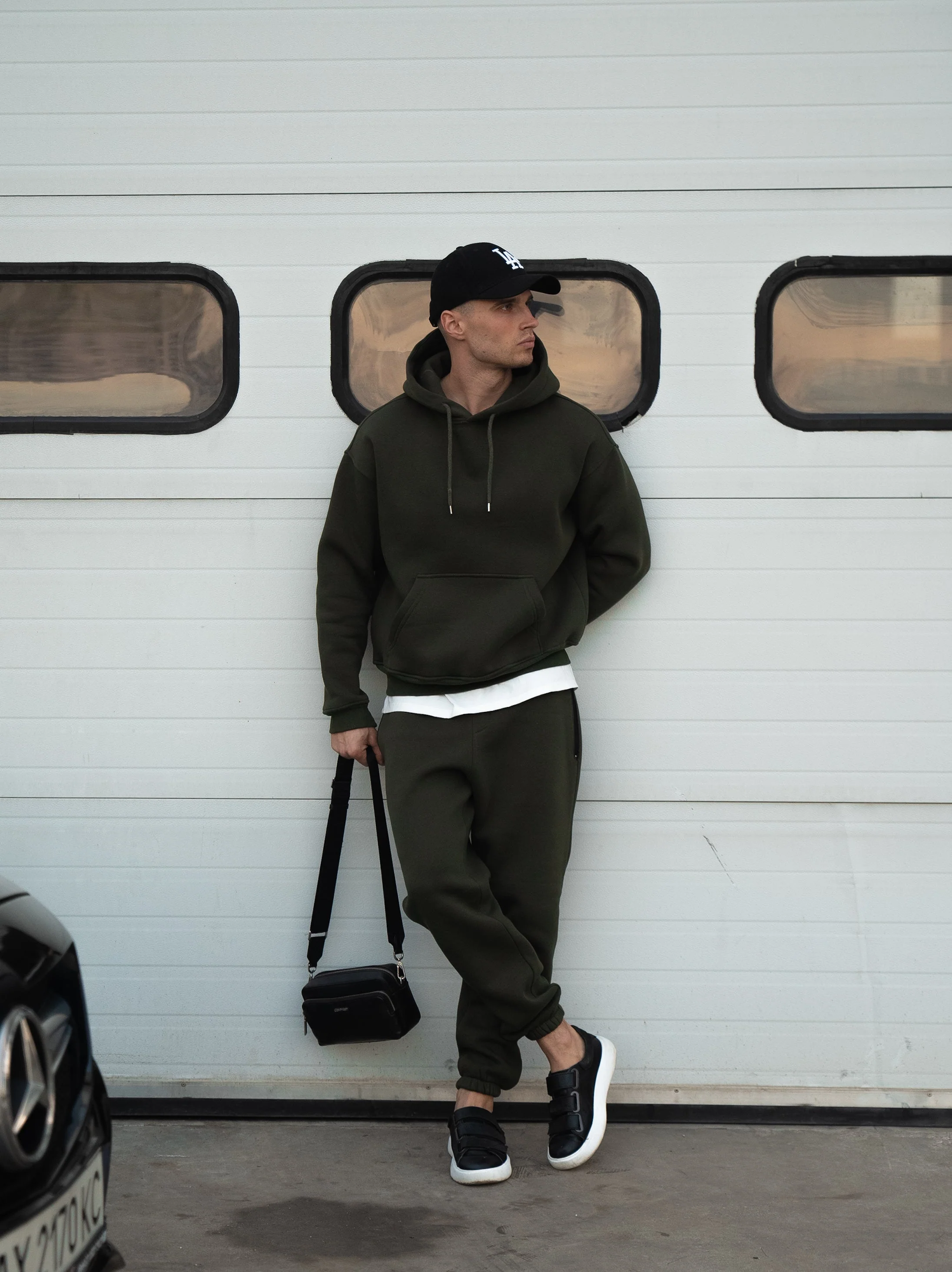 Basic fleece tracksuit - Image 11