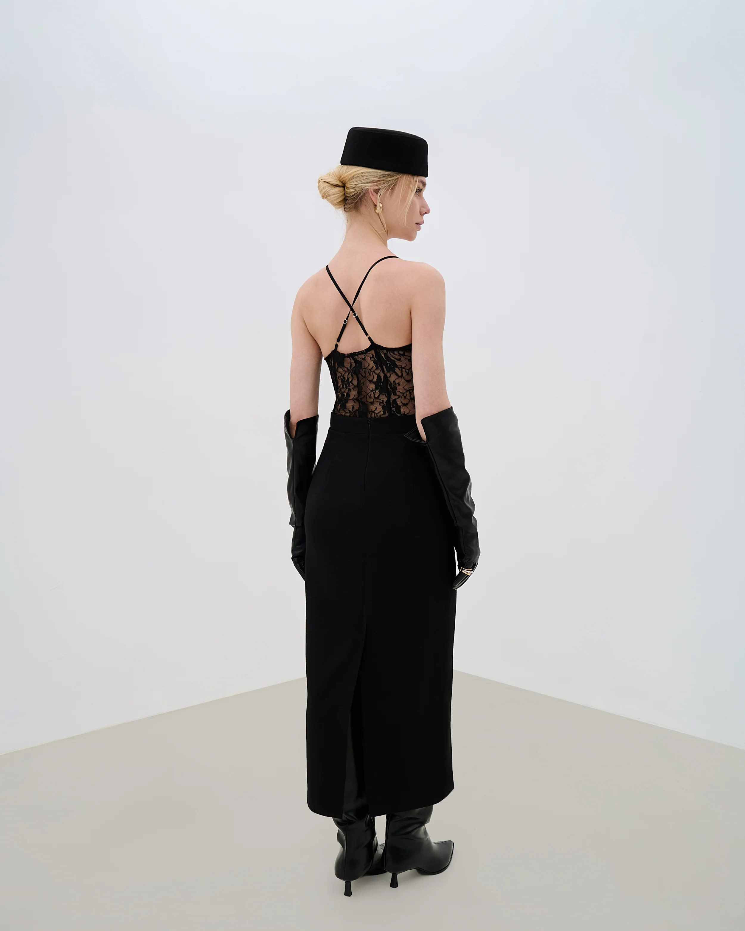 Bodysuit Charm - Image 4