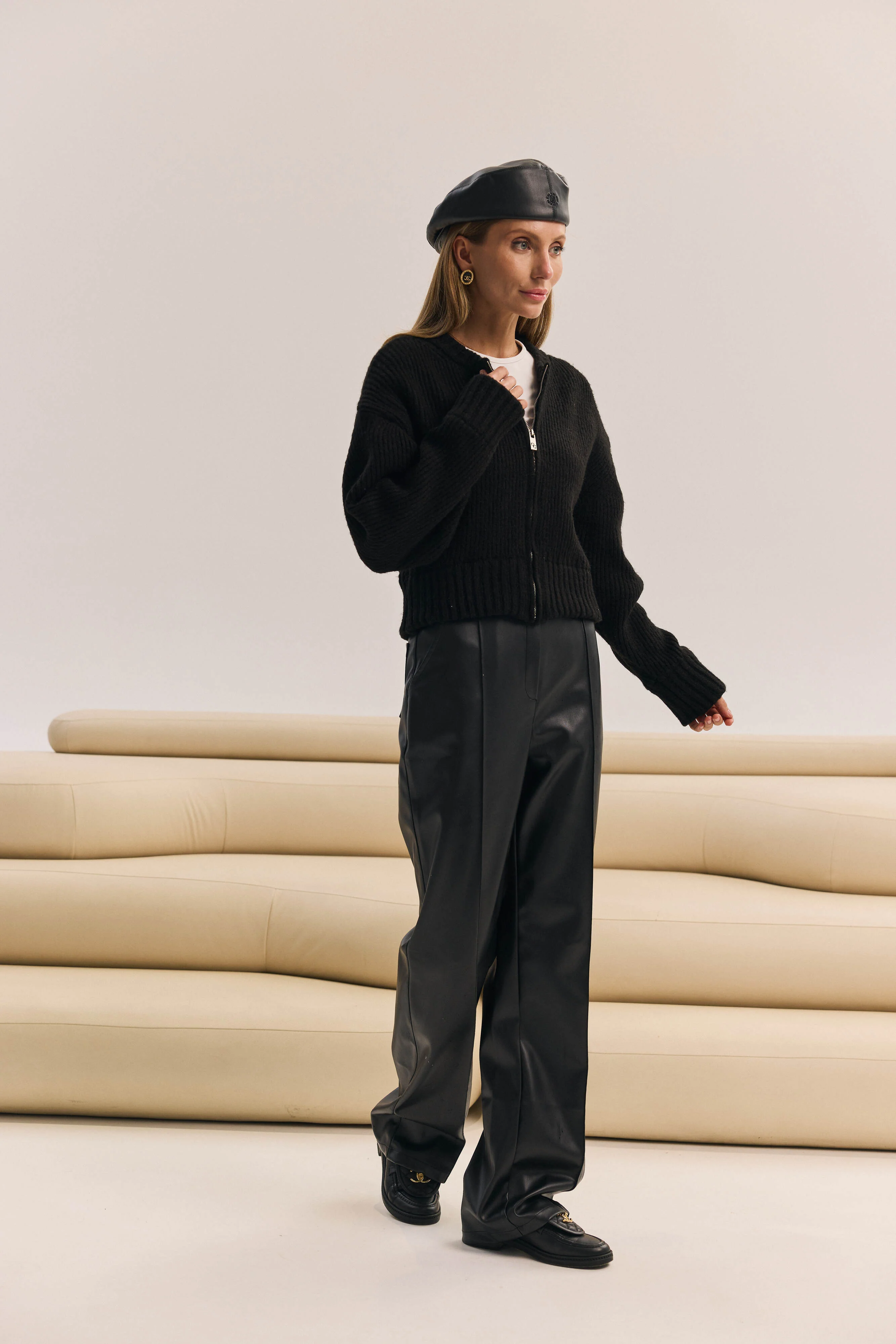Boutique leather pants - Image 10