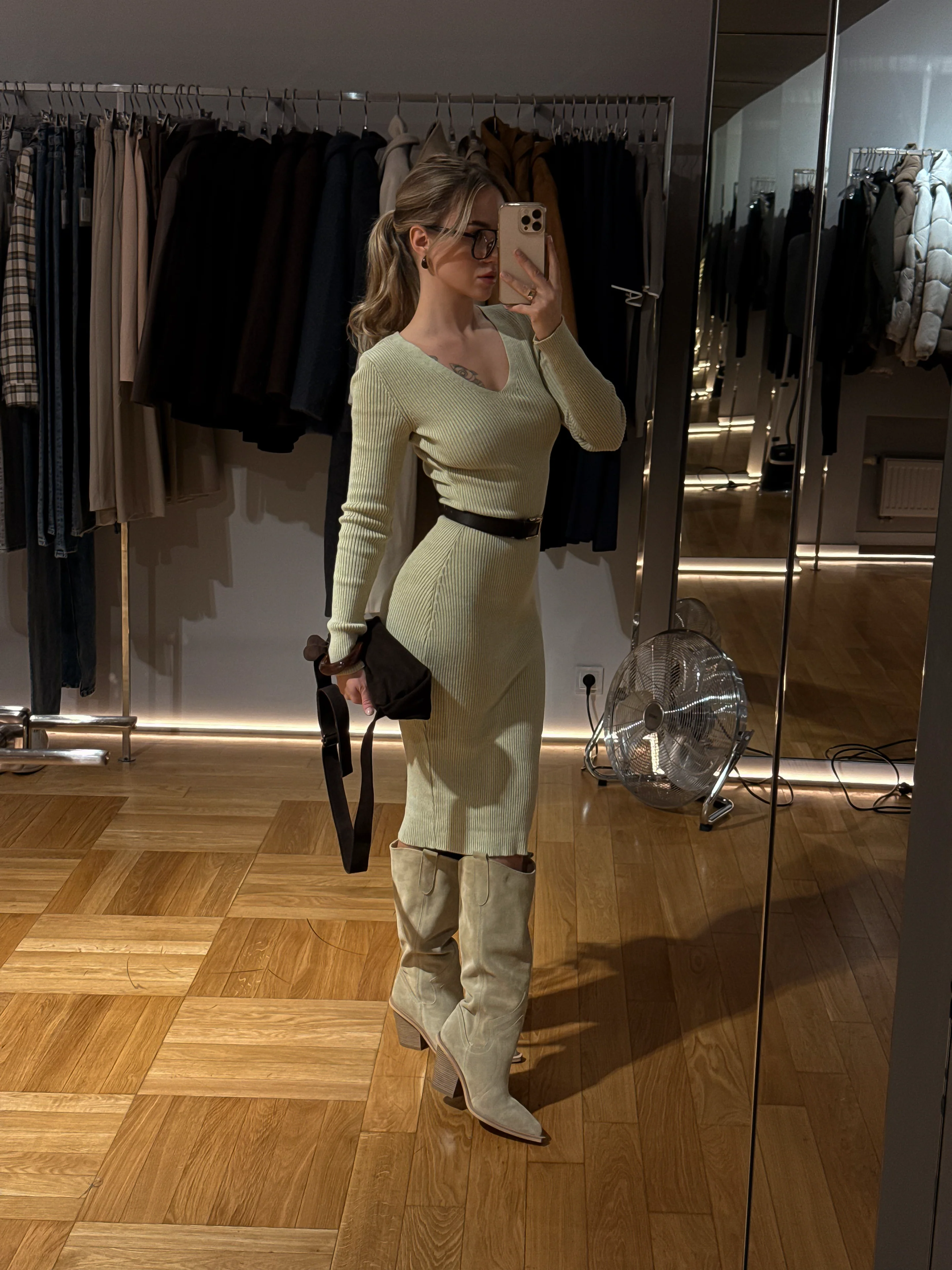 Candy knitted dress - Image 4