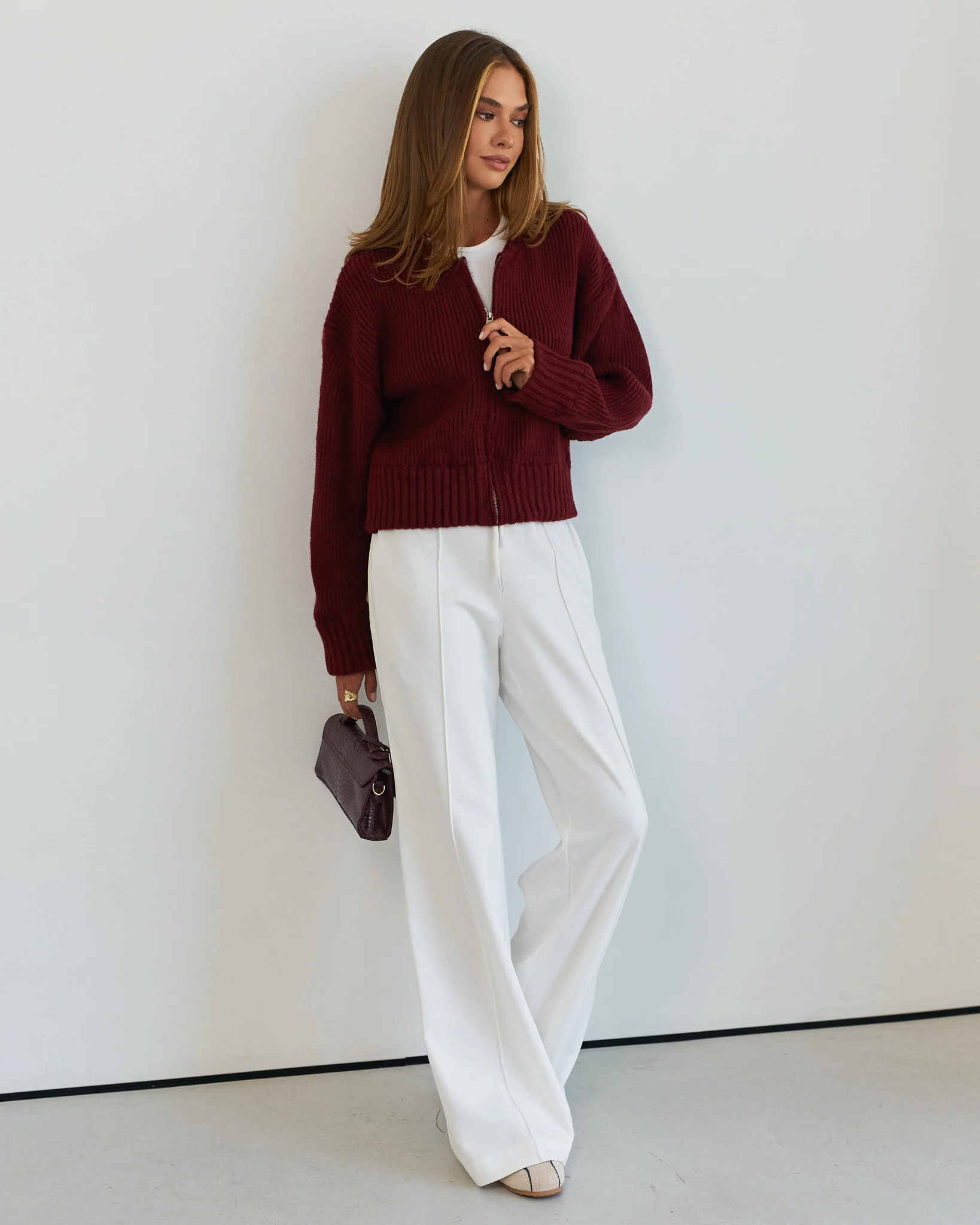 Cropped zip-up jumper - Image 7