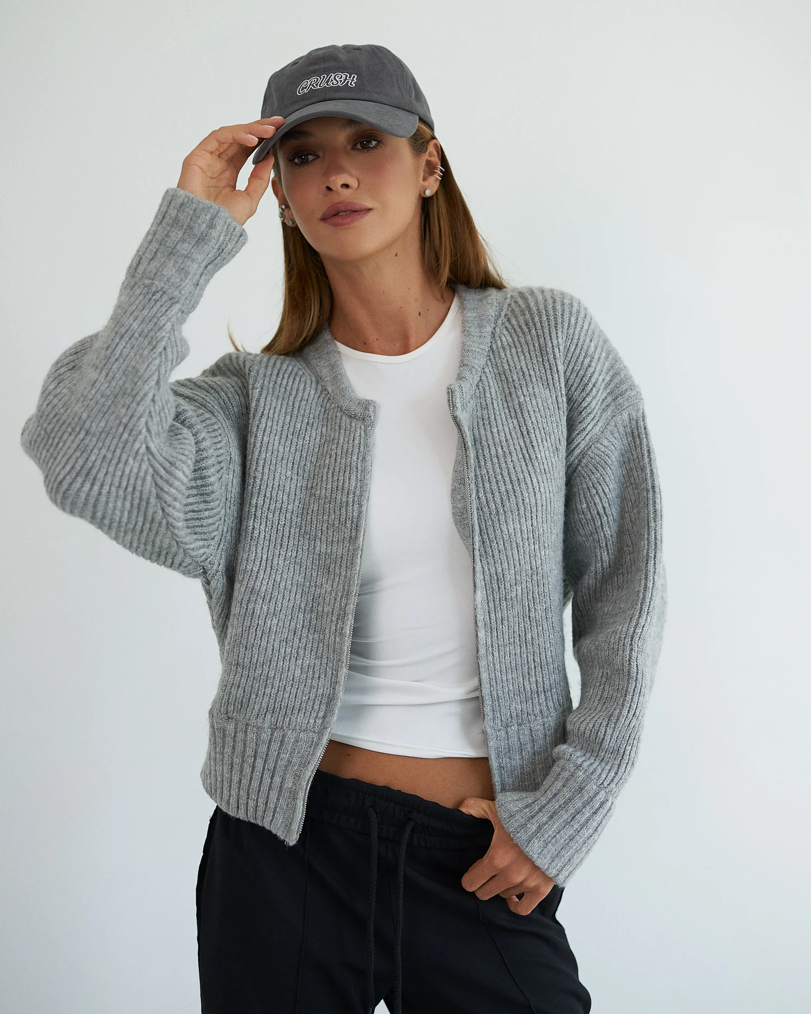 Cropped zip-up jumper - Image 9