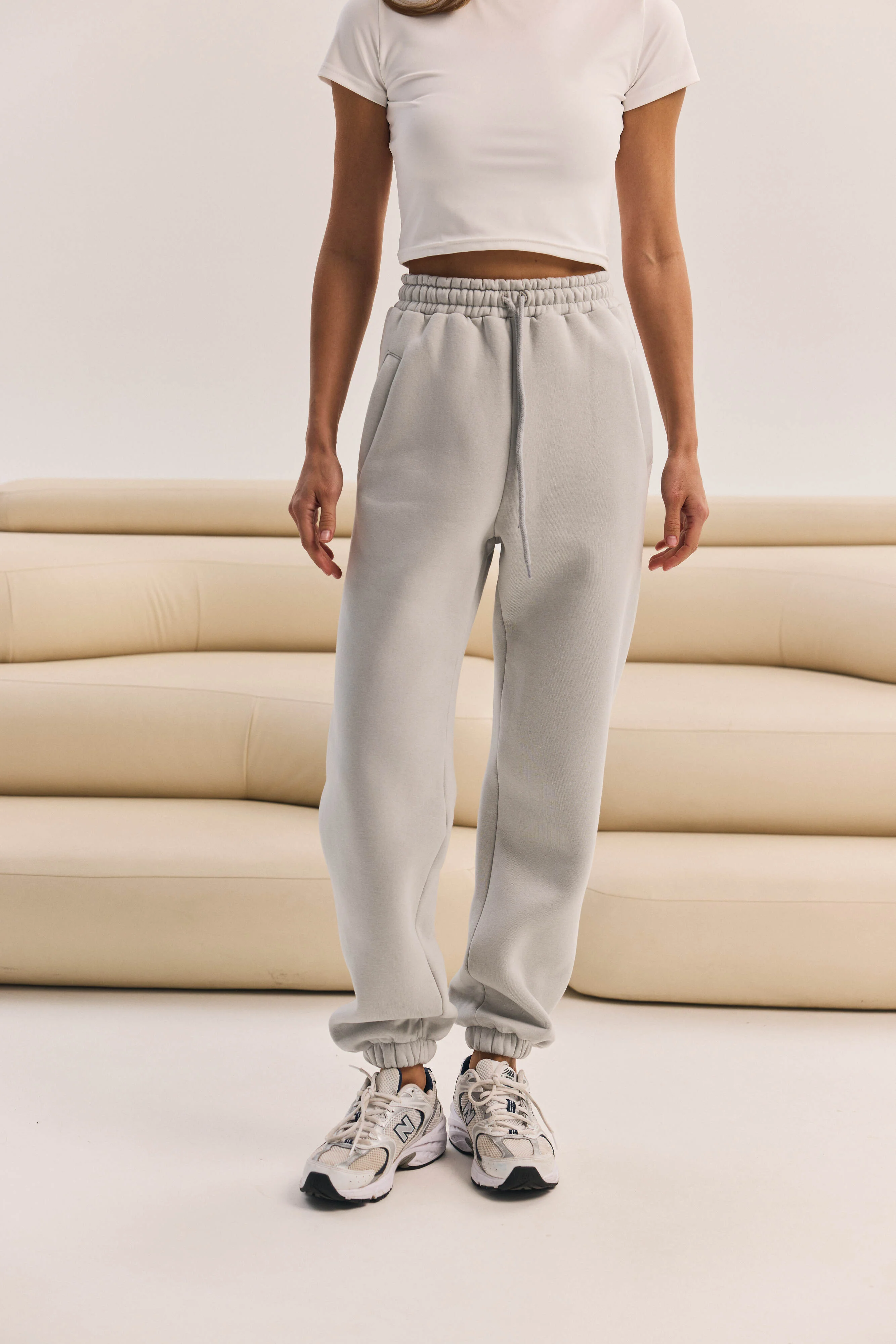 Diana sweatpants - Image 13