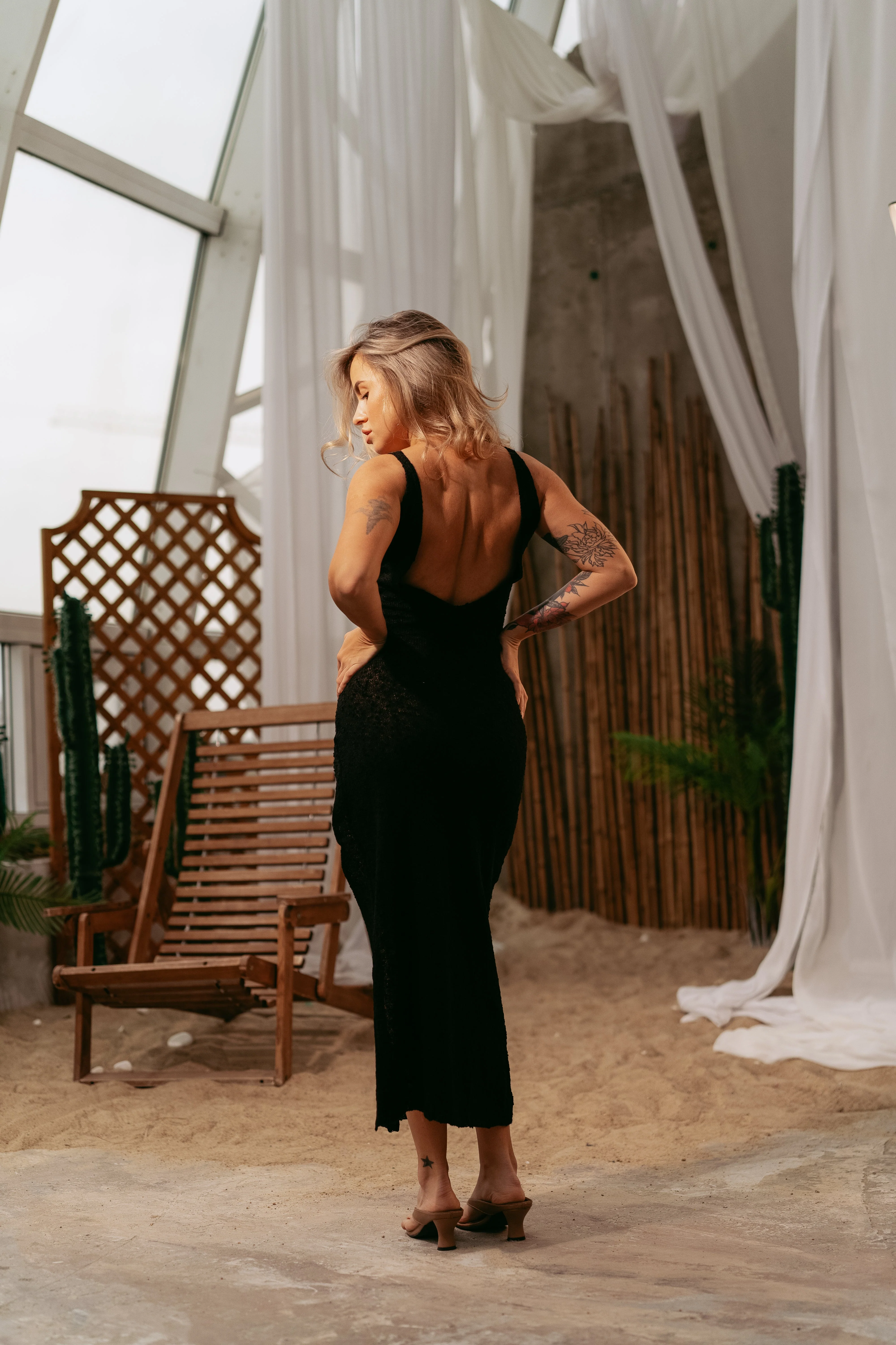 Dress with Slit Linda - Image 17