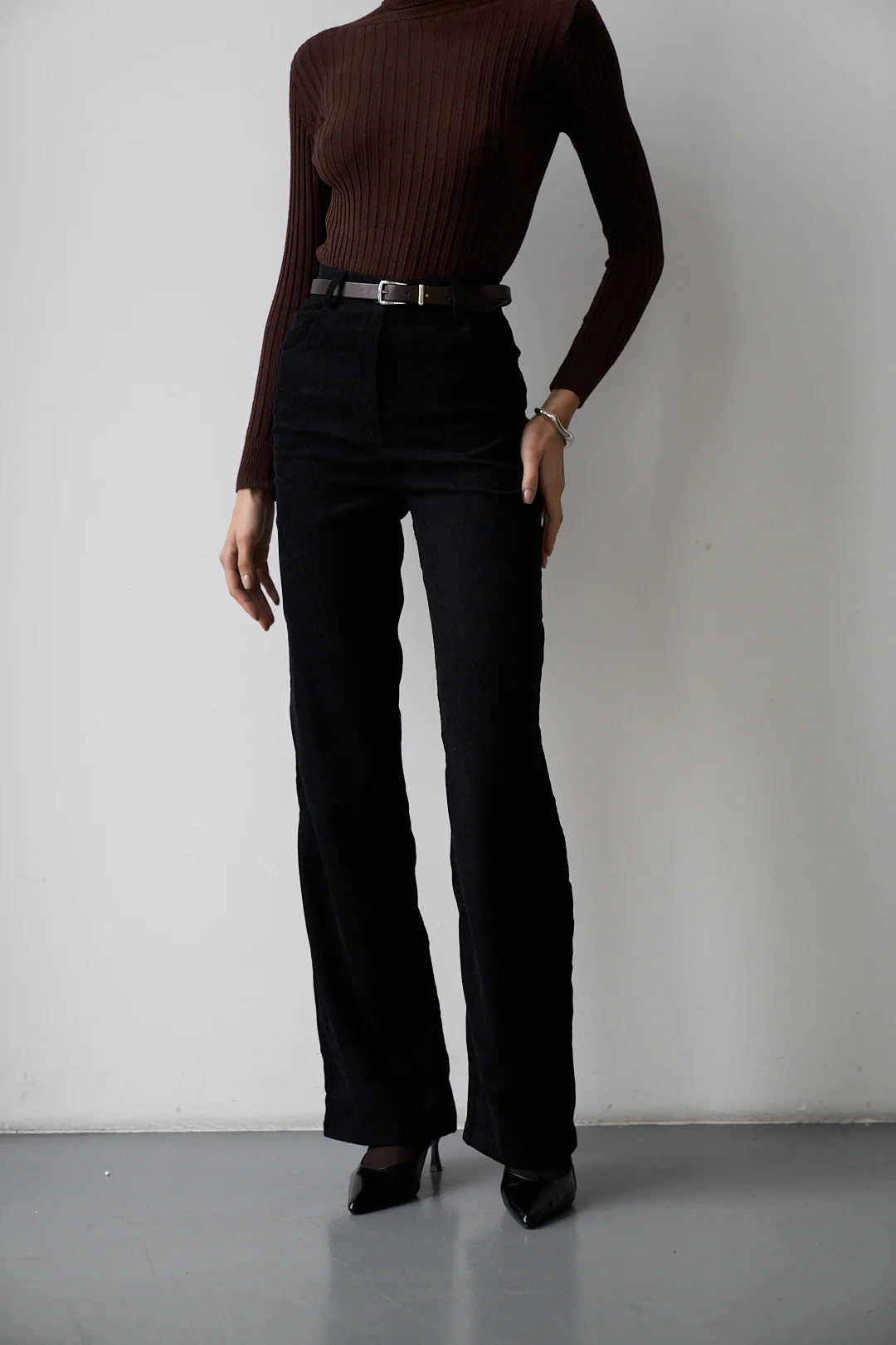 Hvoya straight trousers - Image 5