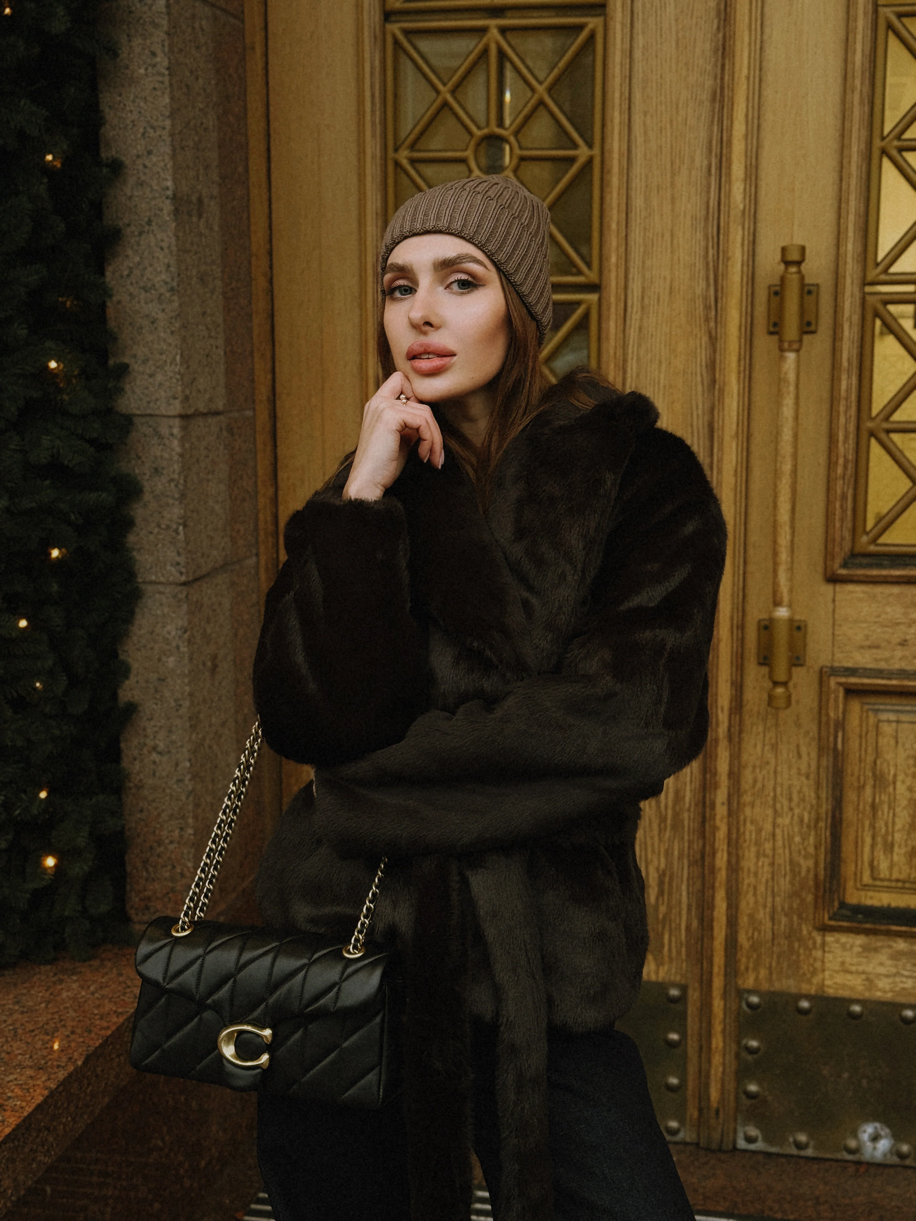 Knitted beanie - Image 5