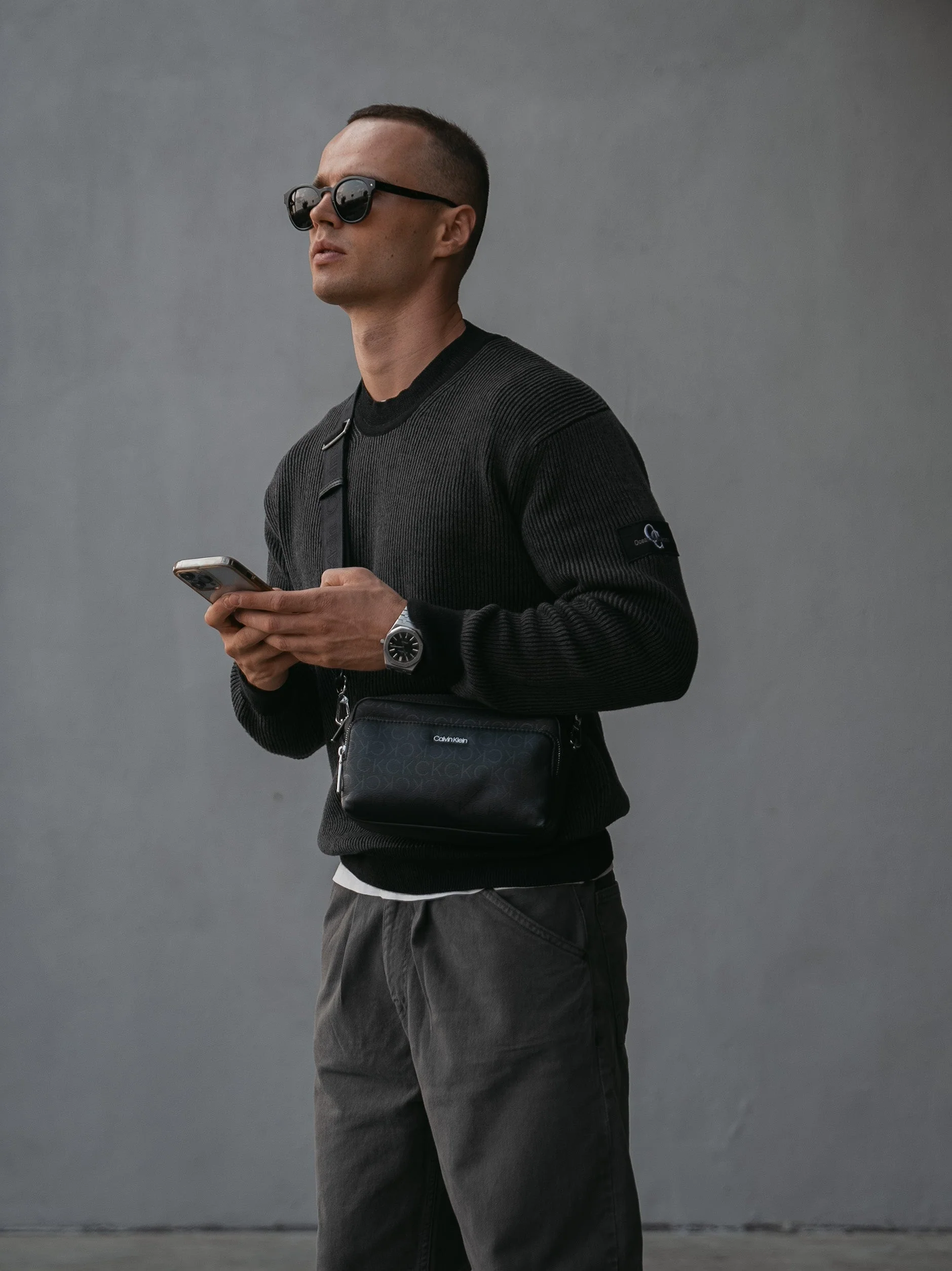 Knitted sweater with patch - Image 4