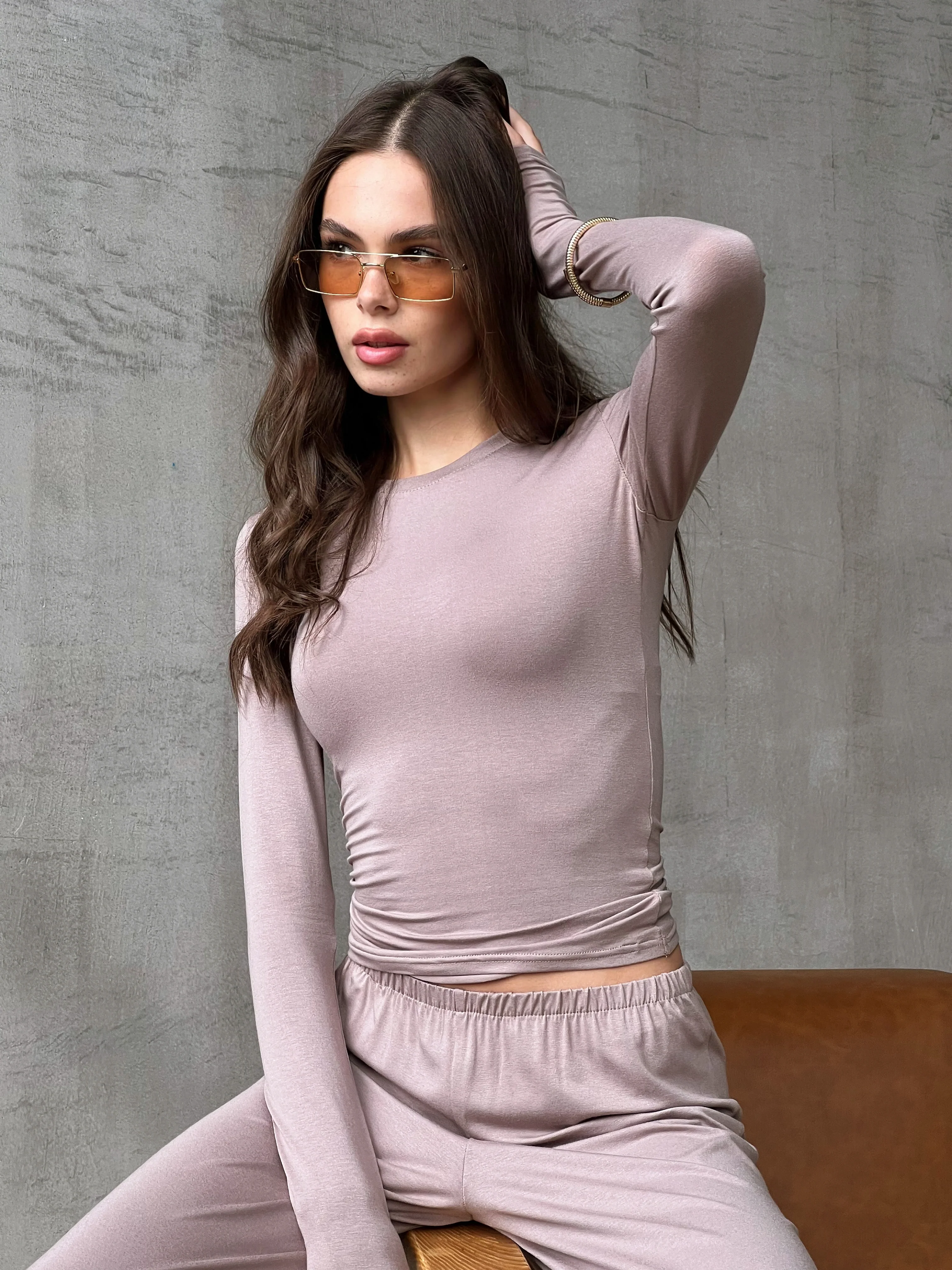 Kristin Longsleeve - Image 4