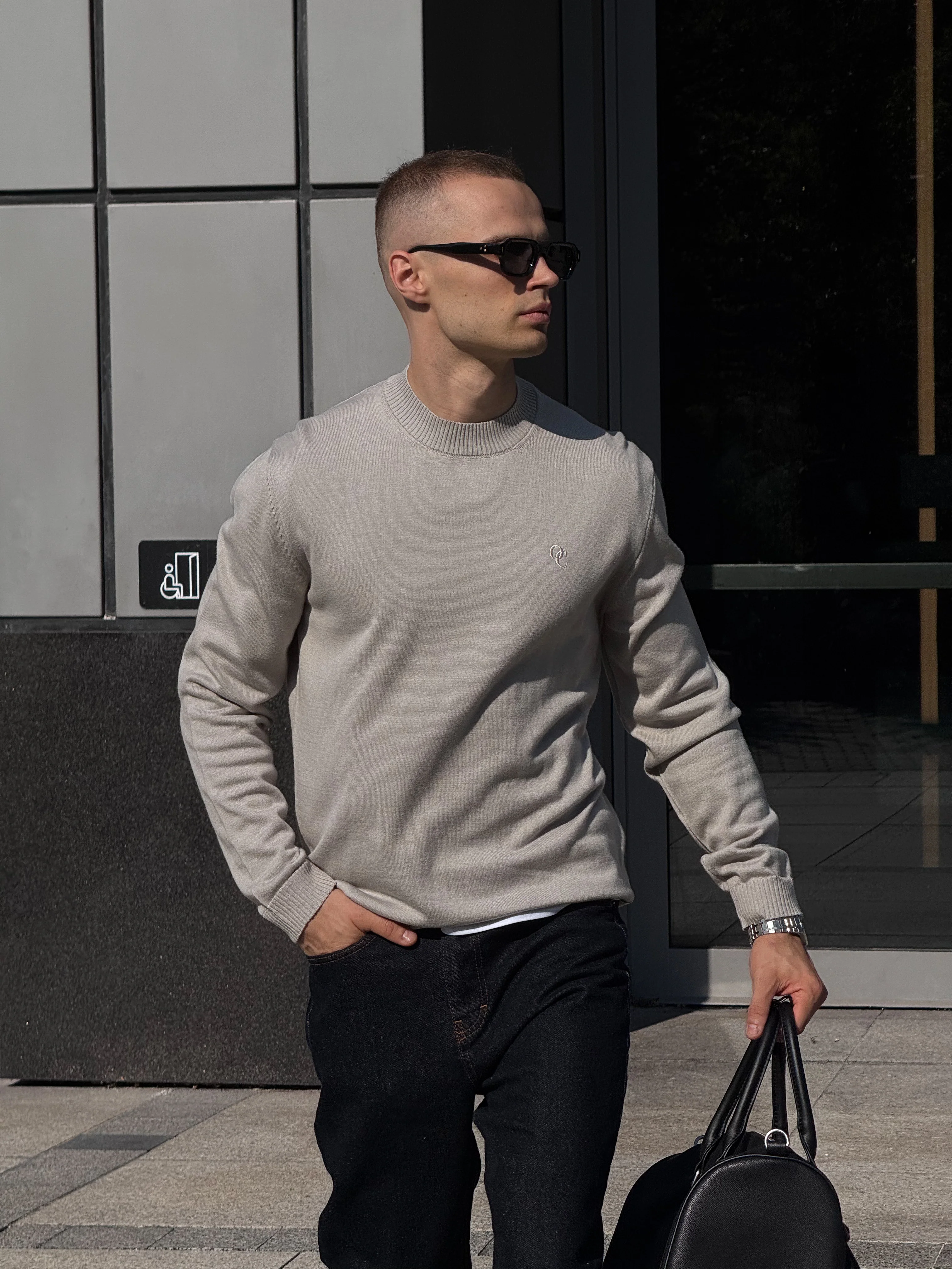 Logo Pullover - Image 6