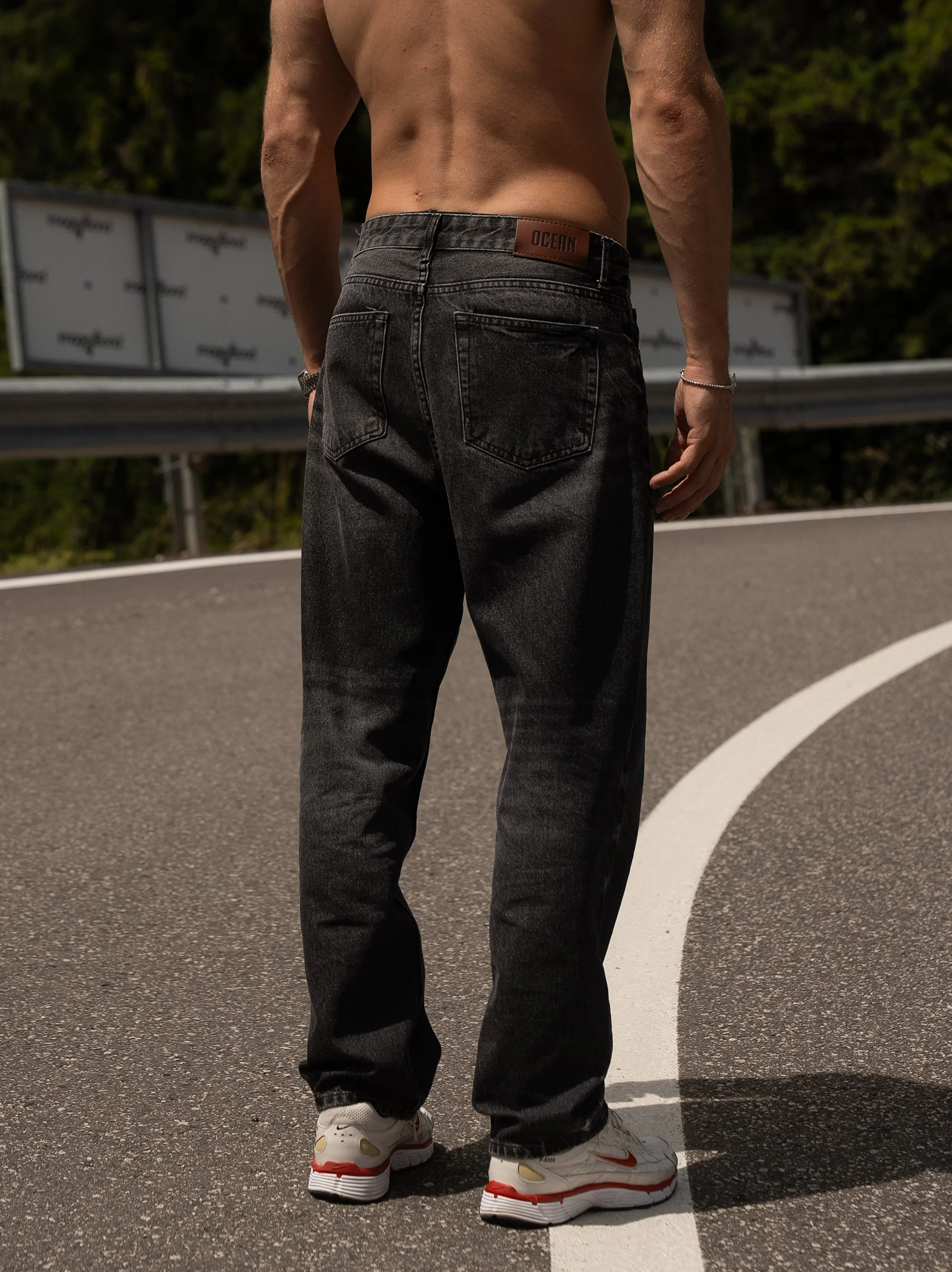 Loose Wide Jeans - Image 3