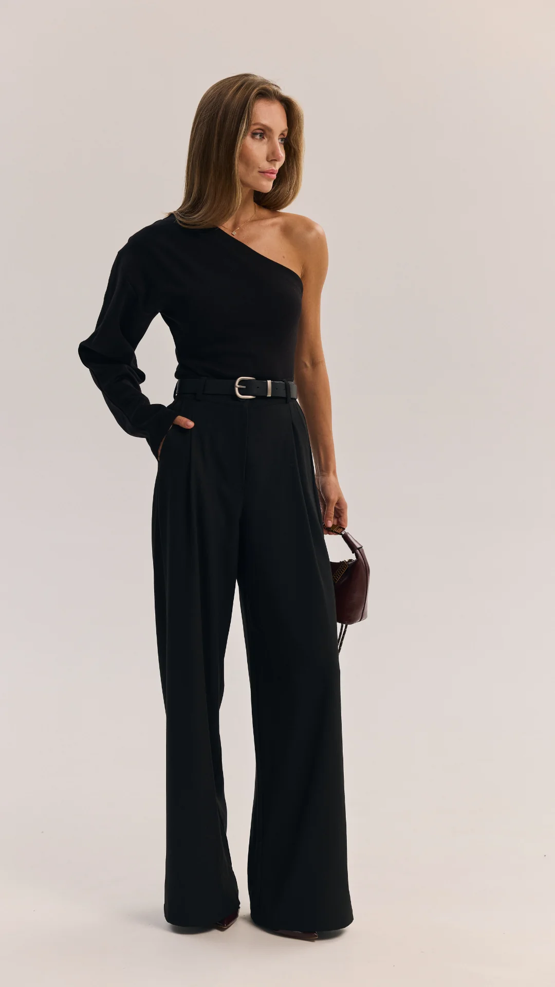 Mateo asymmetric sweater - Image 6