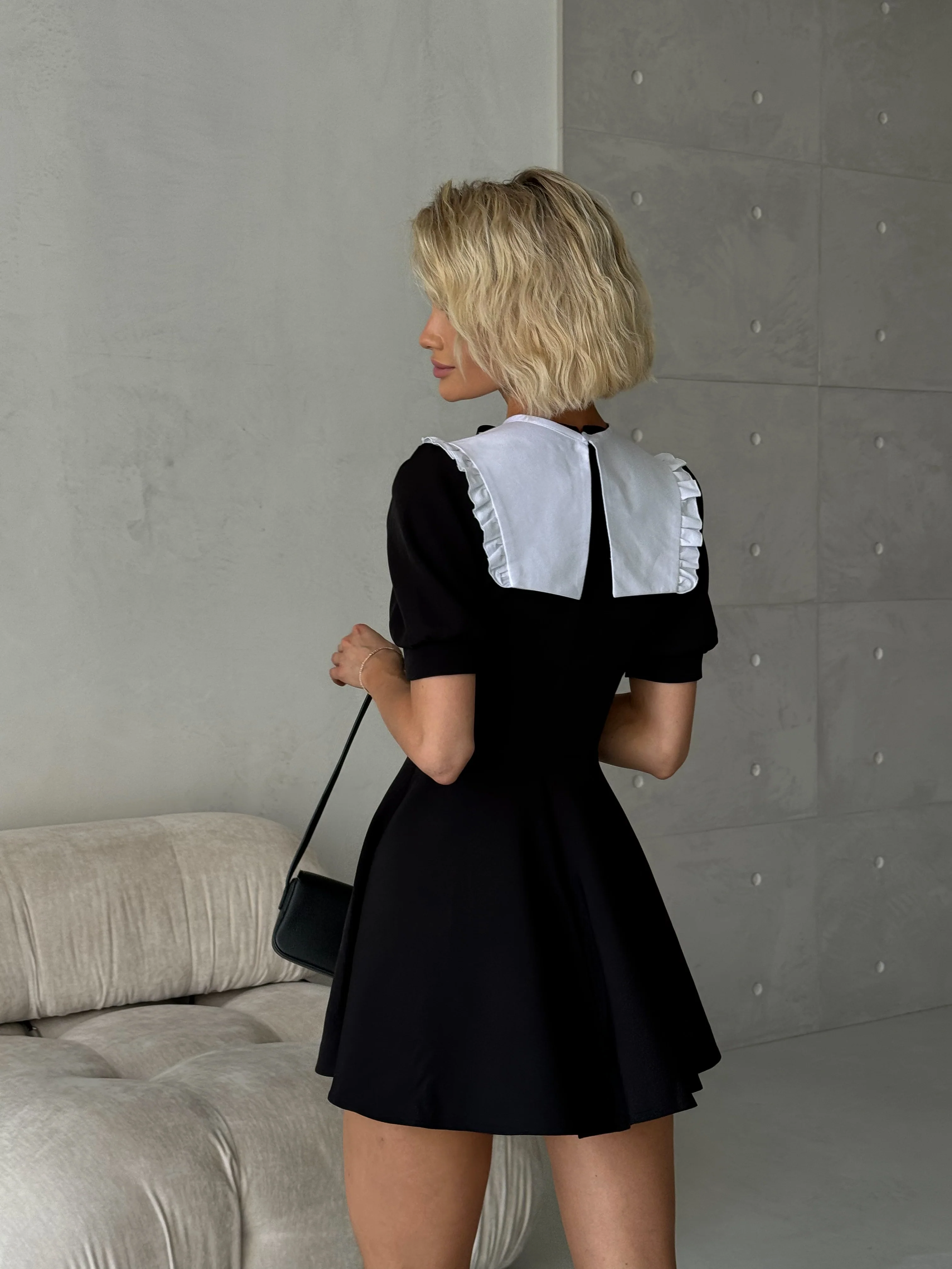 Neonila Dress with Detachable Collar - Image 5