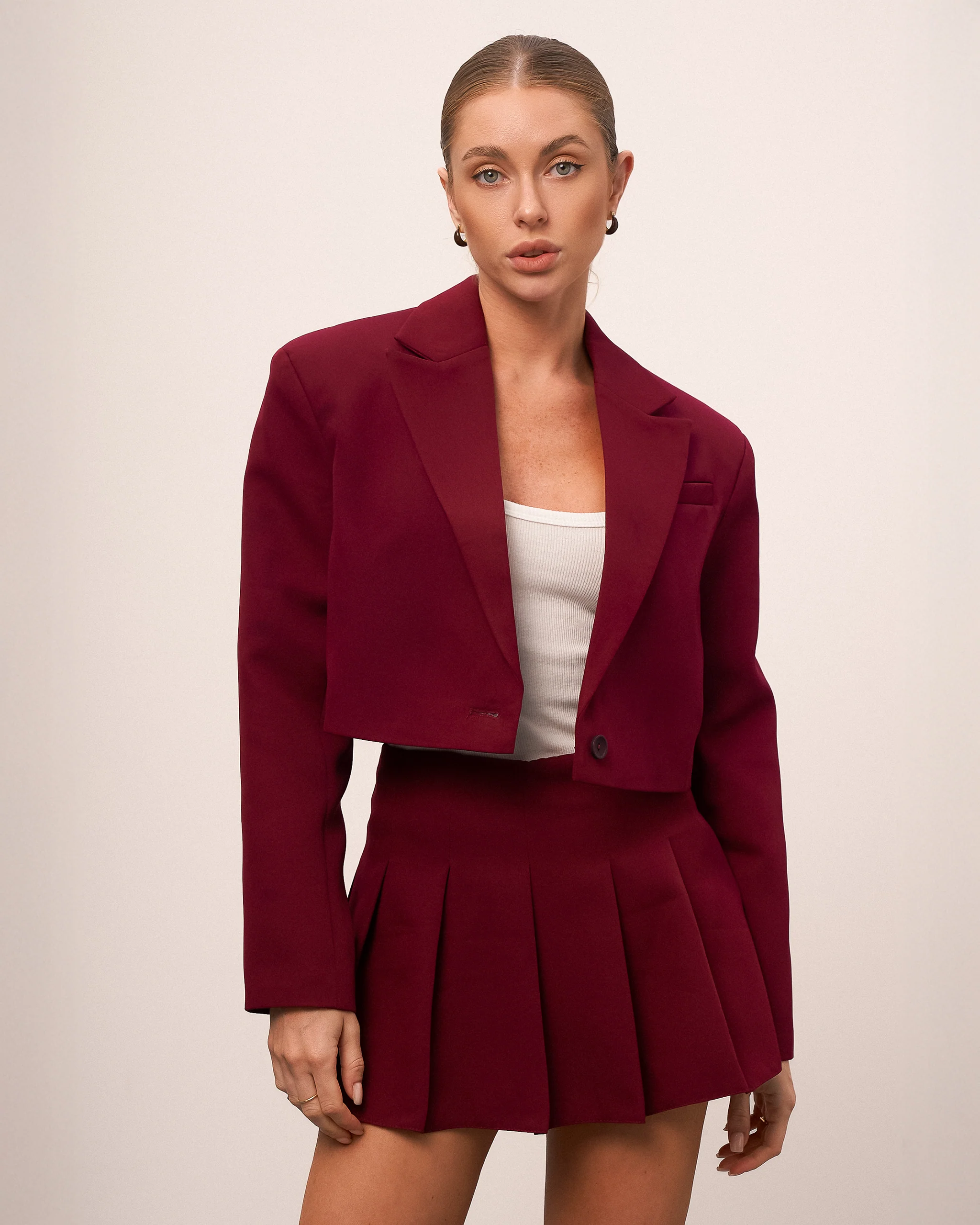 Nika blazer and Limits skirt - Image 4