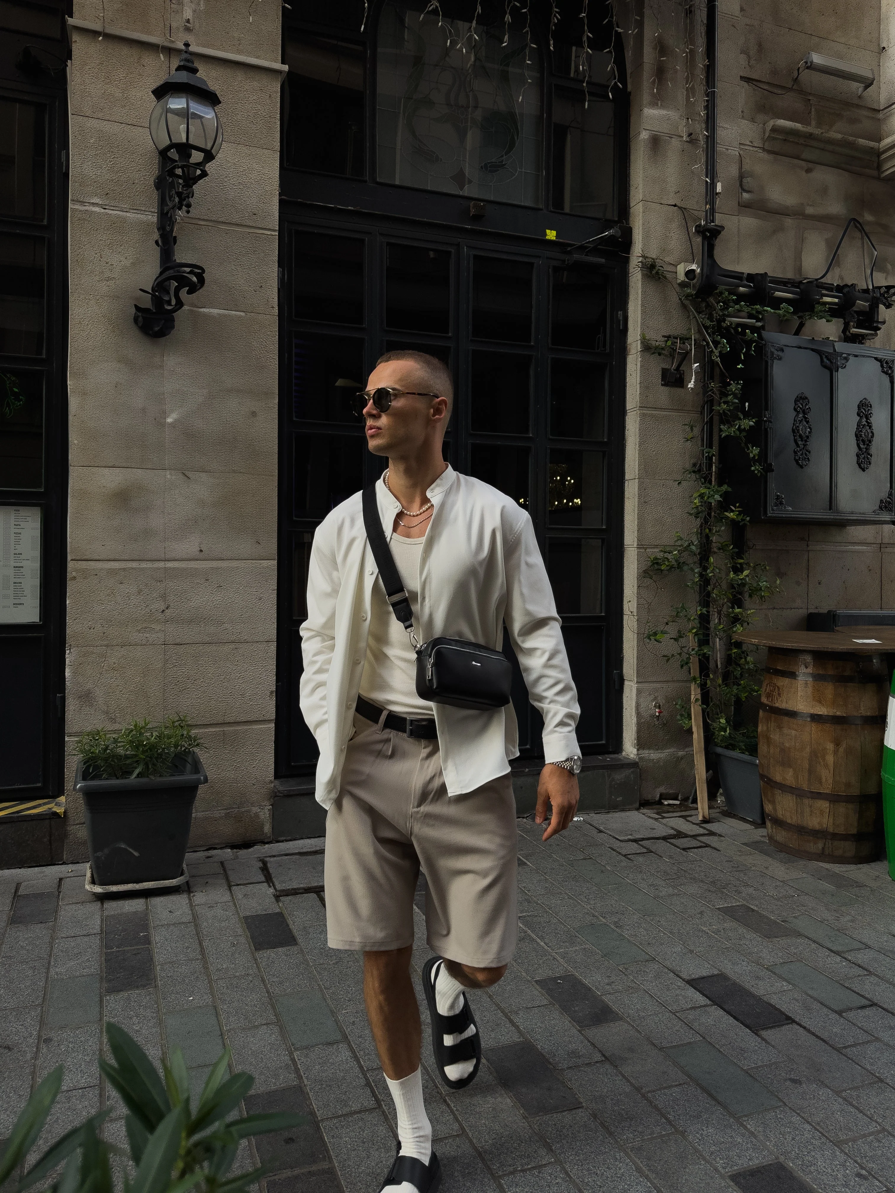 Oversized stand-up collar shirt - Image 5