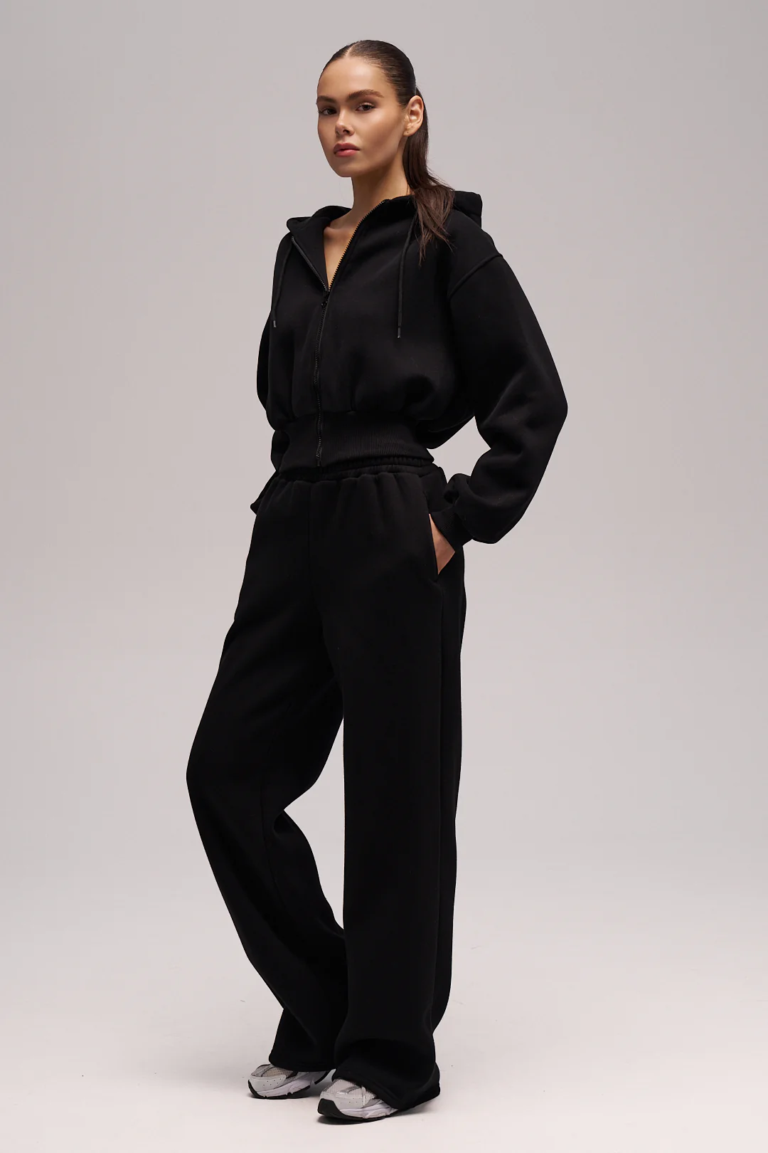 Peris sports pants - Image 4