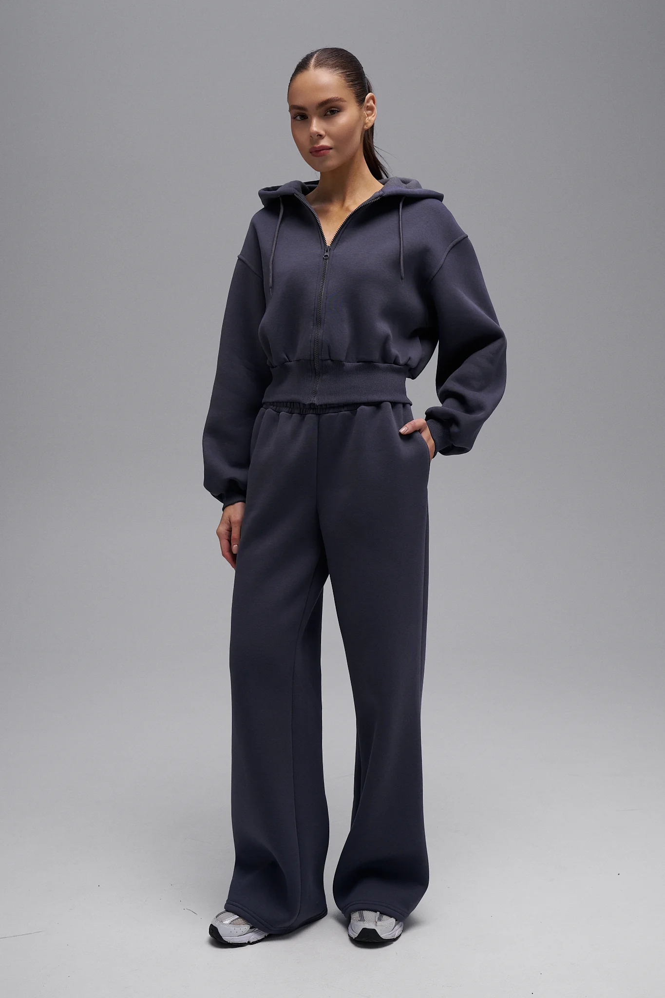 Peris sports pants - Image 9
