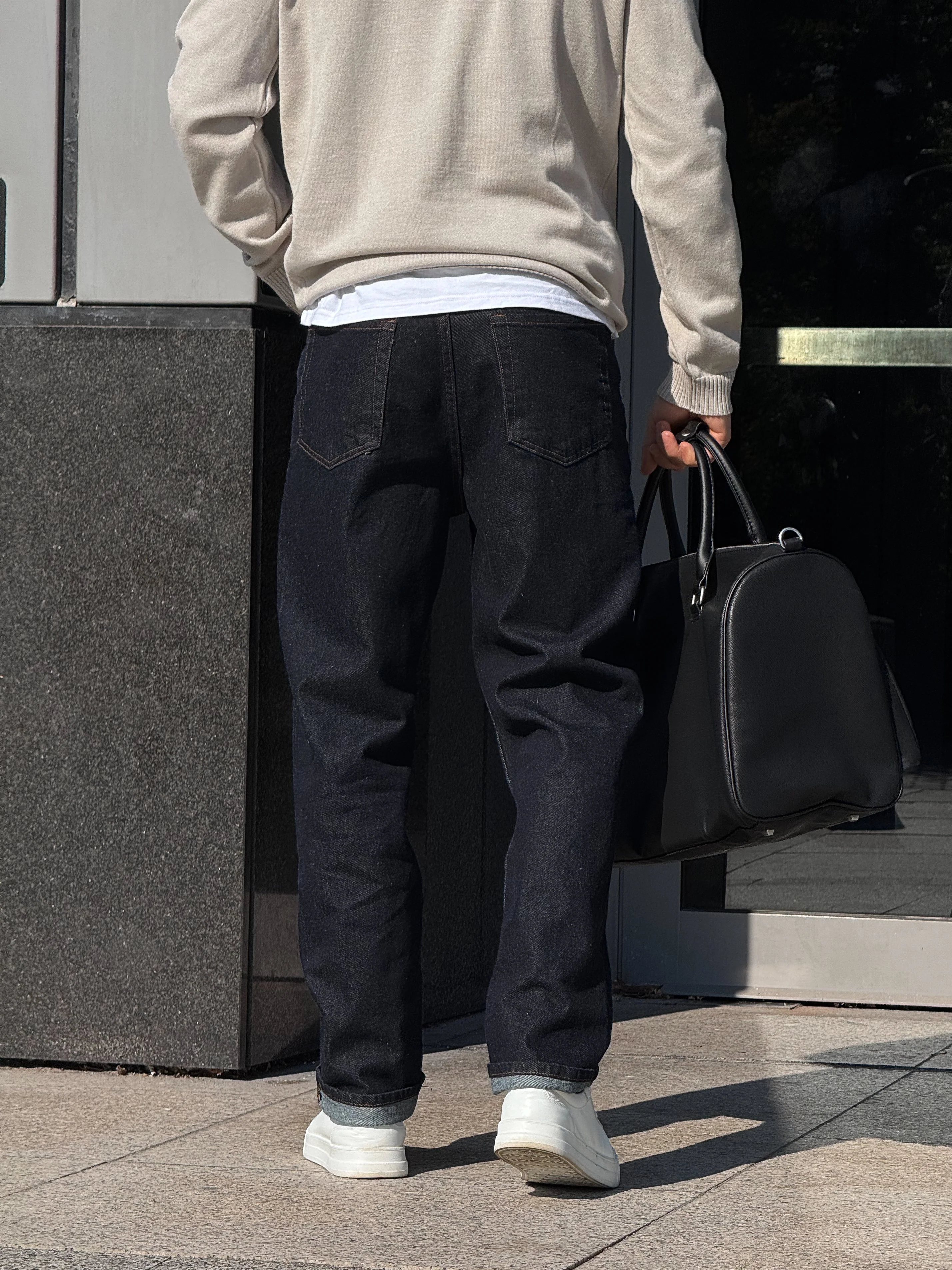 Regular Wide Jeans - Image 3
