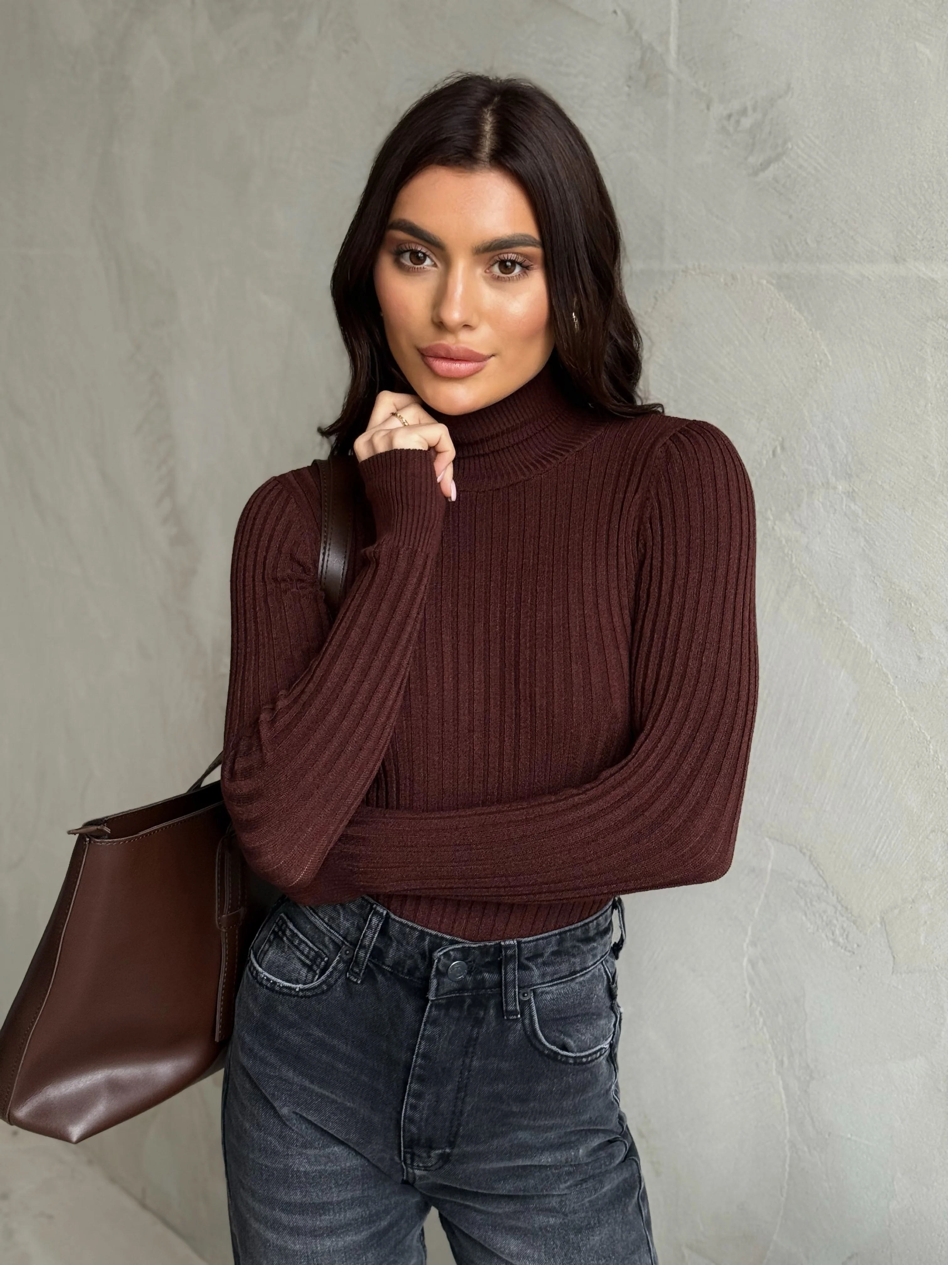 Ribbed knit turtleneck - Image 2