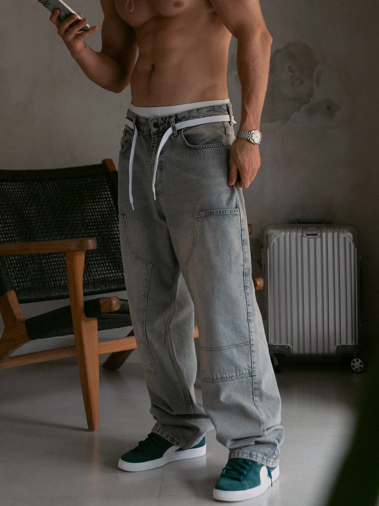 Saint Pearl Wide Jeans with Patches - Image 3