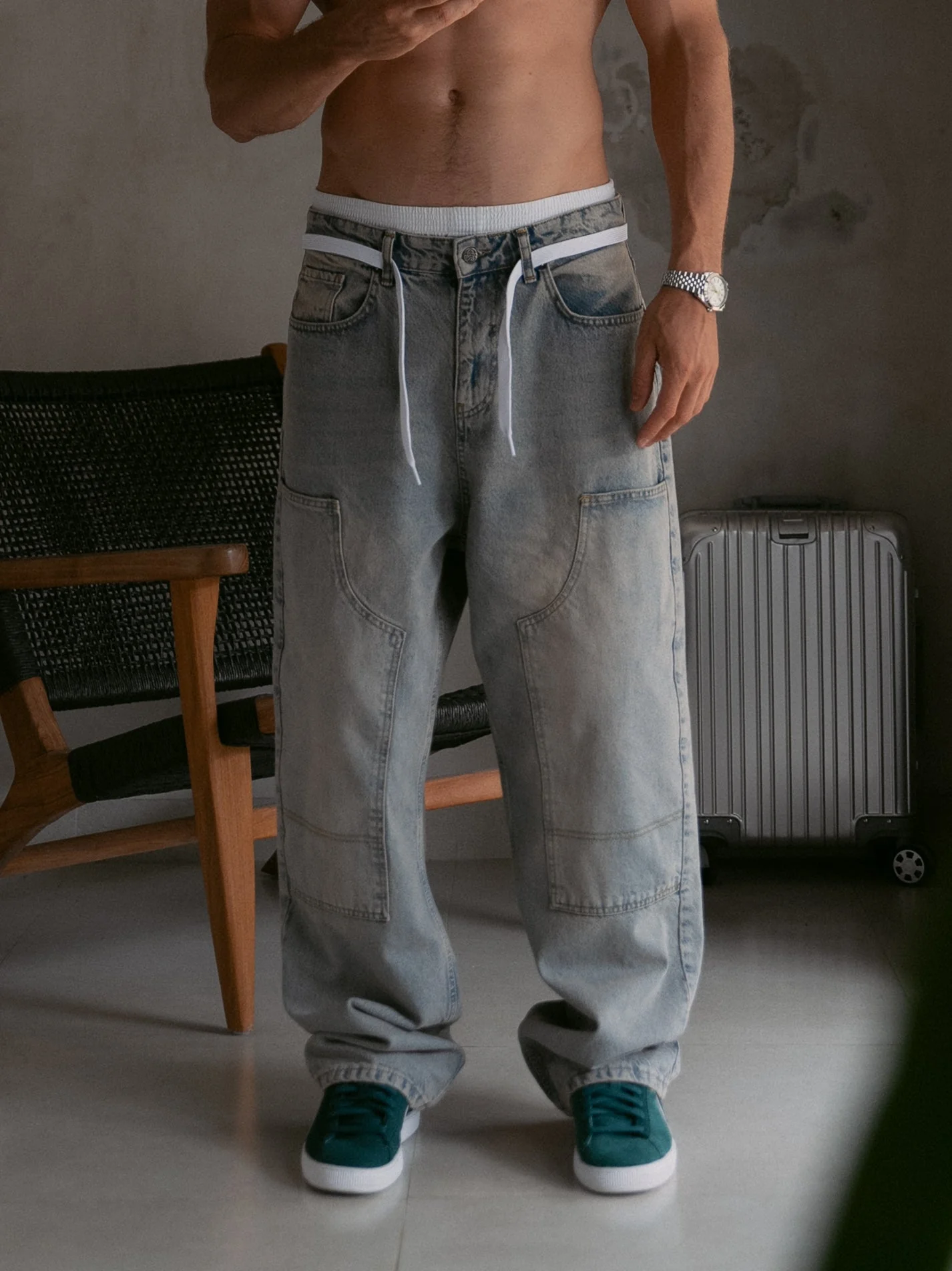 Saint Pearl Wide Jeans with Patches - Image 4