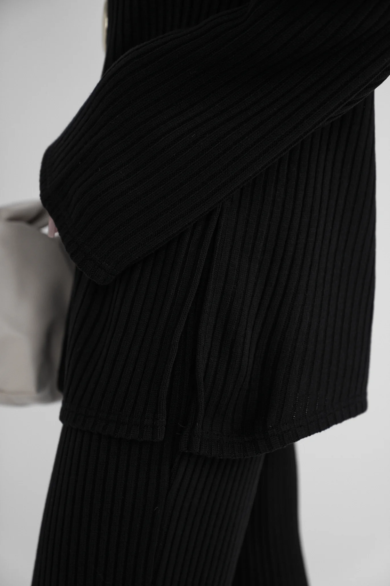Silly oversized sweater - Image 4