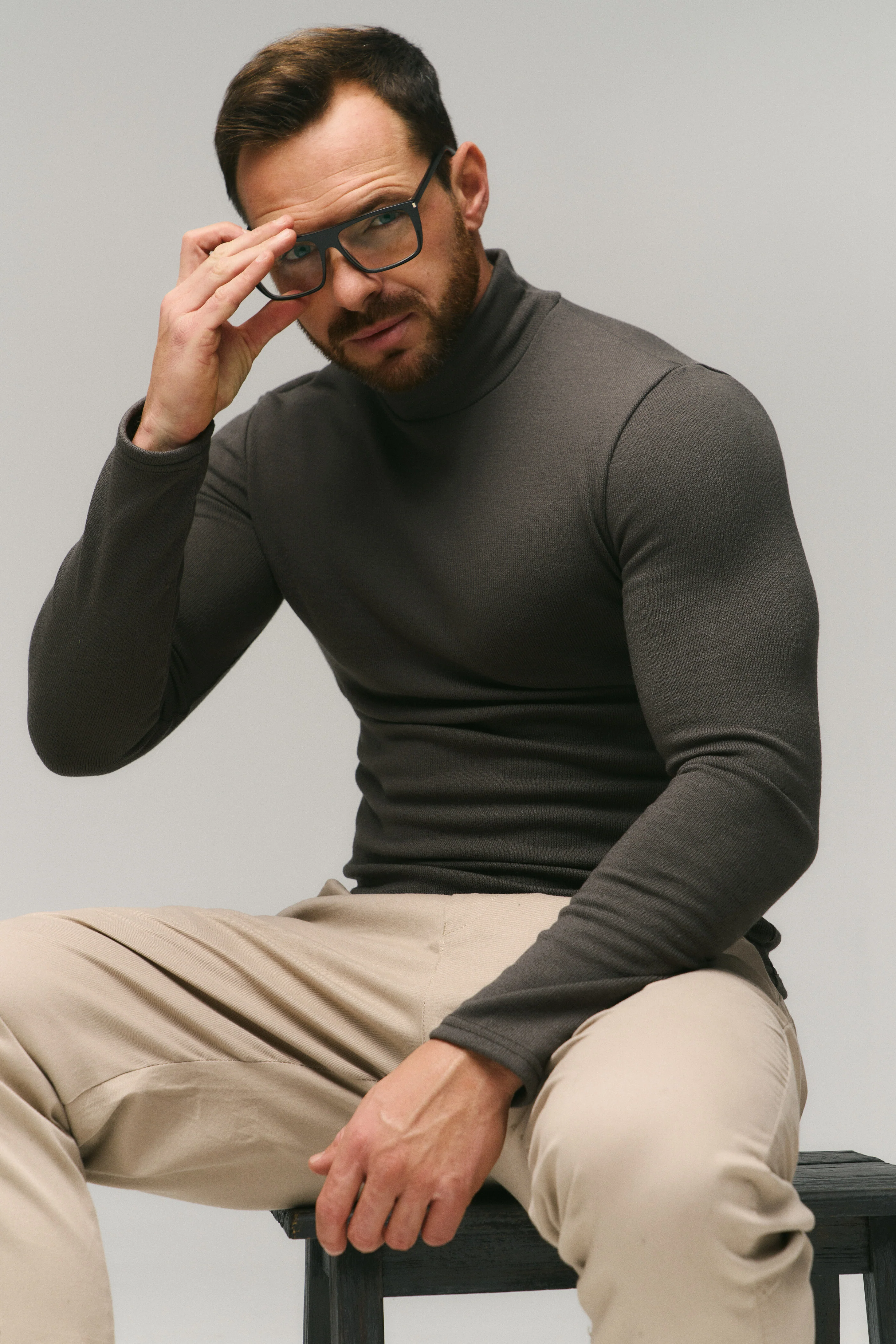 Smooth Turtleneck - Image 19